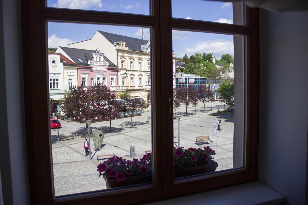 Hotel Magistr Vsetín Zewnętrze zdjęcie